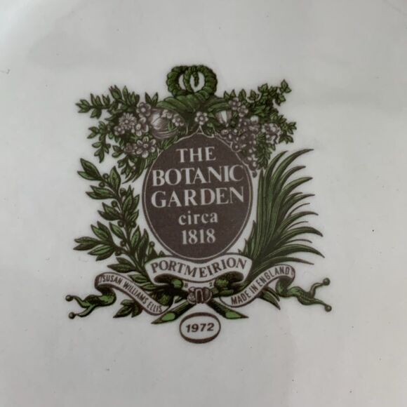 Portmeirion Vintage The Botanic Garden 1972
Canister Honeysuckle Flower - Picture 3 of 17